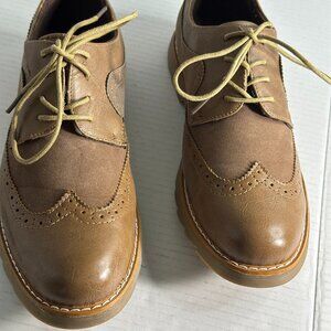 MENS NEW SIZE 10 OXFORD SHOES